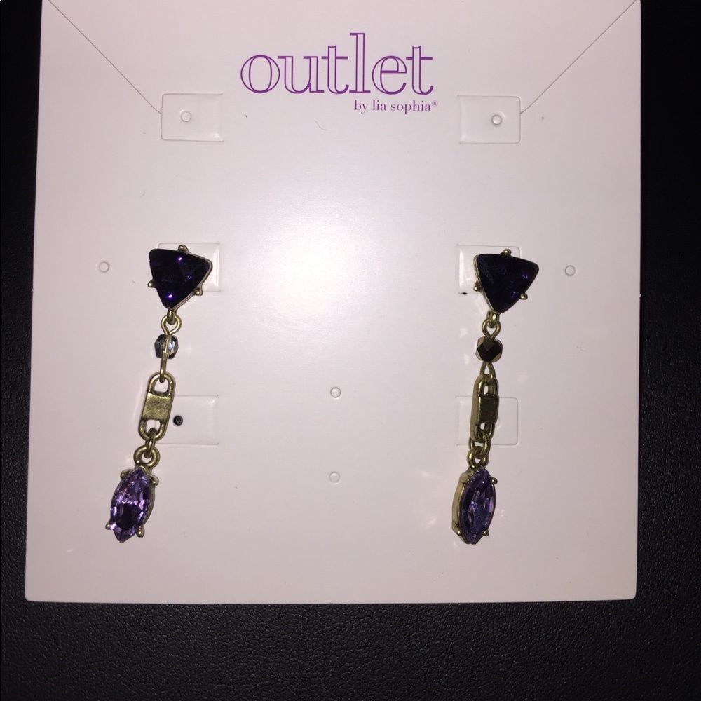 New Lia Sophia earrings